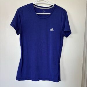 🎉4/30$🎉 Adidas Activewear Tee - Size Medium